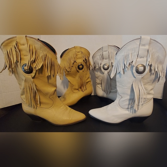 2 pairs of women's fridge tan and white Acme Miss Rodeo cowgirl boots sz 6 - Picture 1 of 9